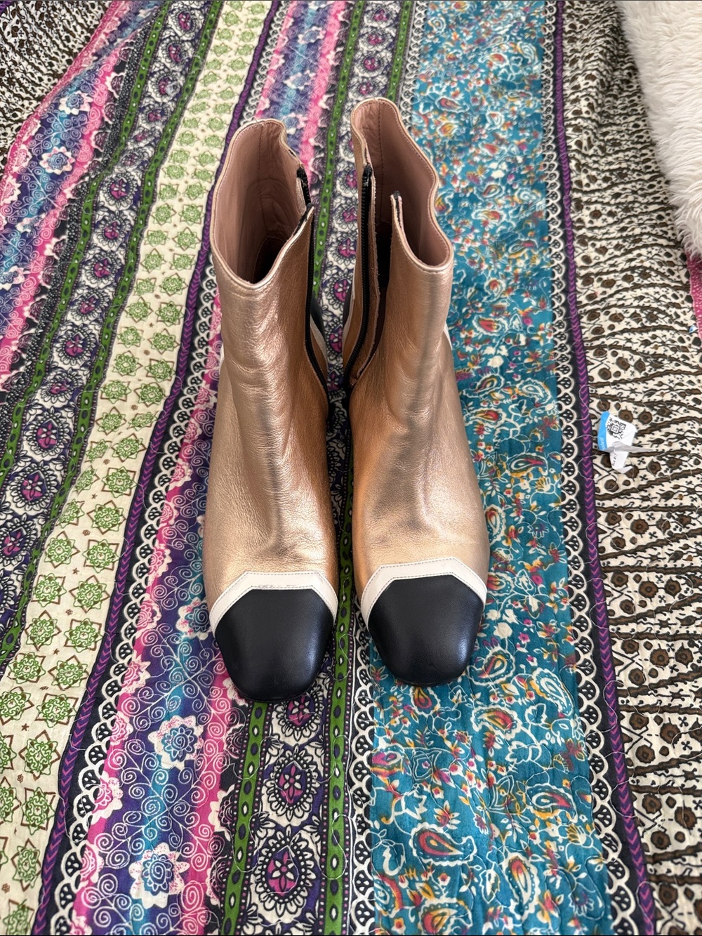 JK Designs Rose Gold Ankle Booties with Black Cap Toe and Cream Trim